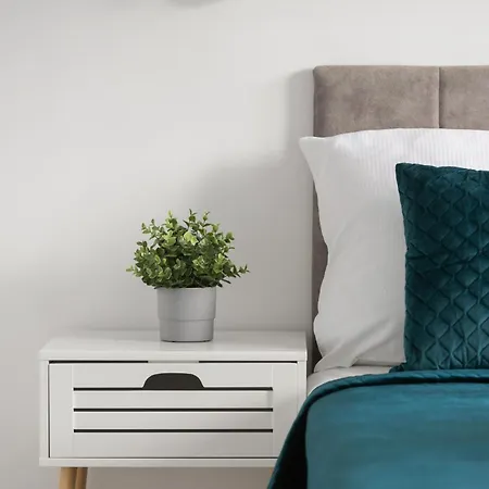 Apartment Elegant In The Centre Of By Renters