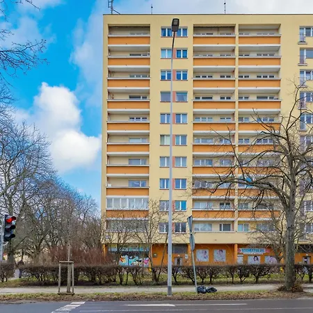 Apartment Elegant In The Centre Of By Renters Gdynia